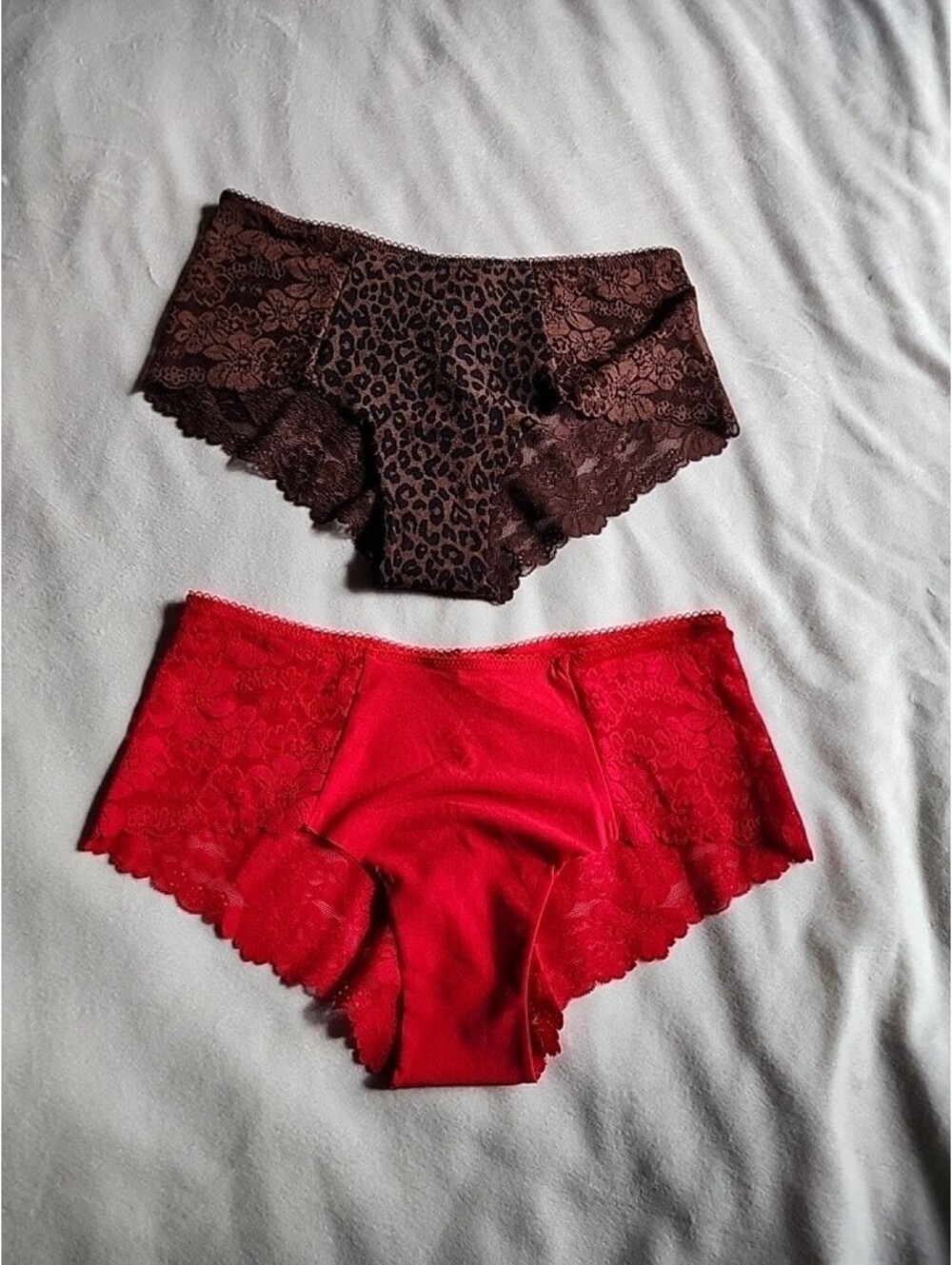 New 2 PACK Victoria’s Secret Cheeky/cheeky Lace Panties Underwear Women Size M